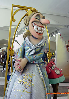 ninot fallas 2016