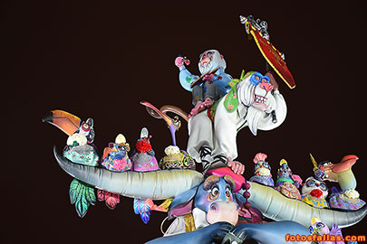 falla ayuntamiento 2025
