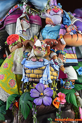 falla ayuntamiento 2025