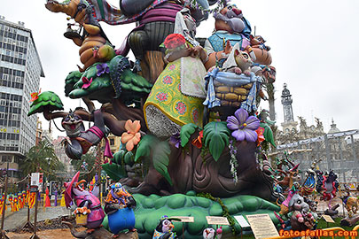 falla ayuntamiento 2025