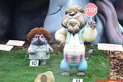 falla ayuntamiento 2025