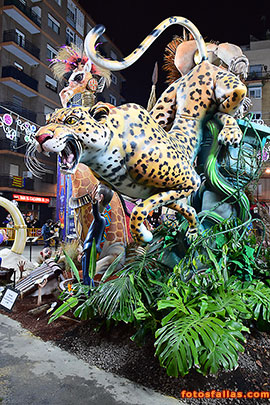 falla Antiga Campanar 2025