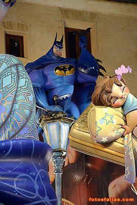 falla el pilar 2026
