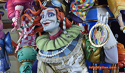 falla Antiga Campanar